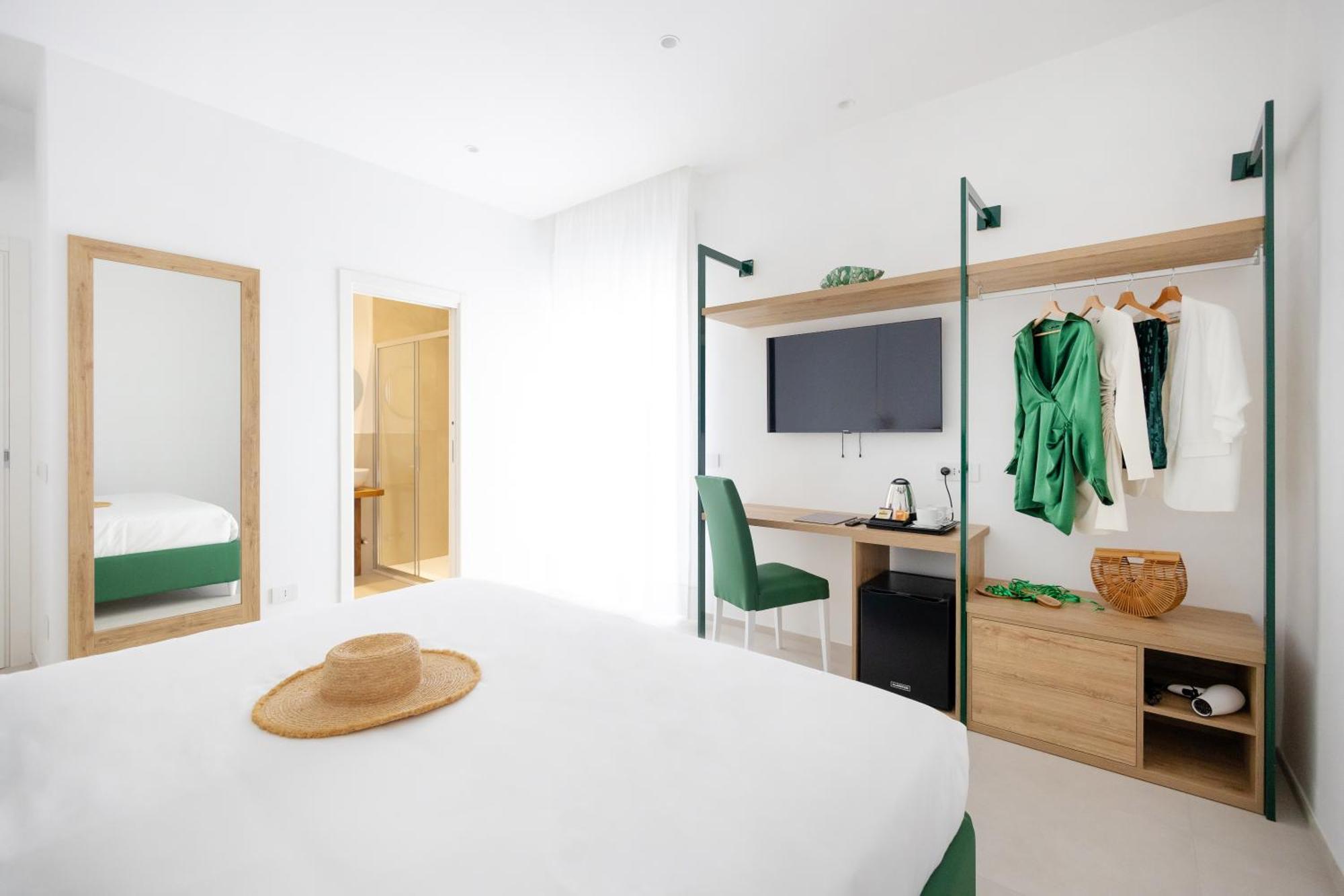 Vittoria Rooms Sorrento Bagian luar foto