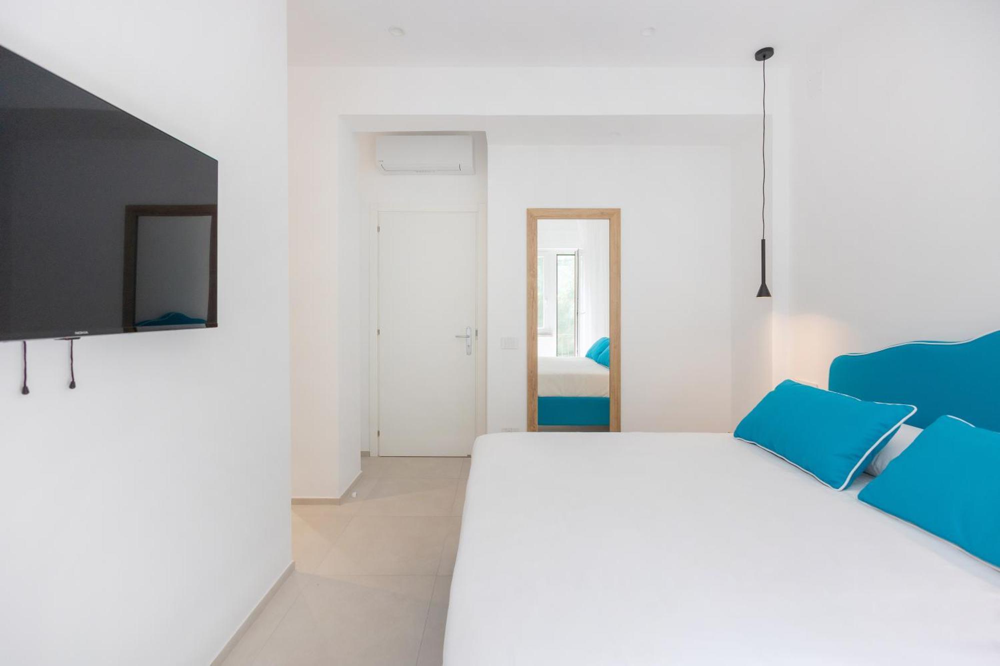 Vittoria Rooms Sorrento Bagian luar foto